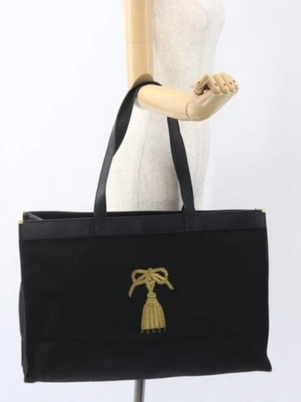 FENDI Tote Bag Canvas Black Gold Auth 169428 - Picture 13 of 15